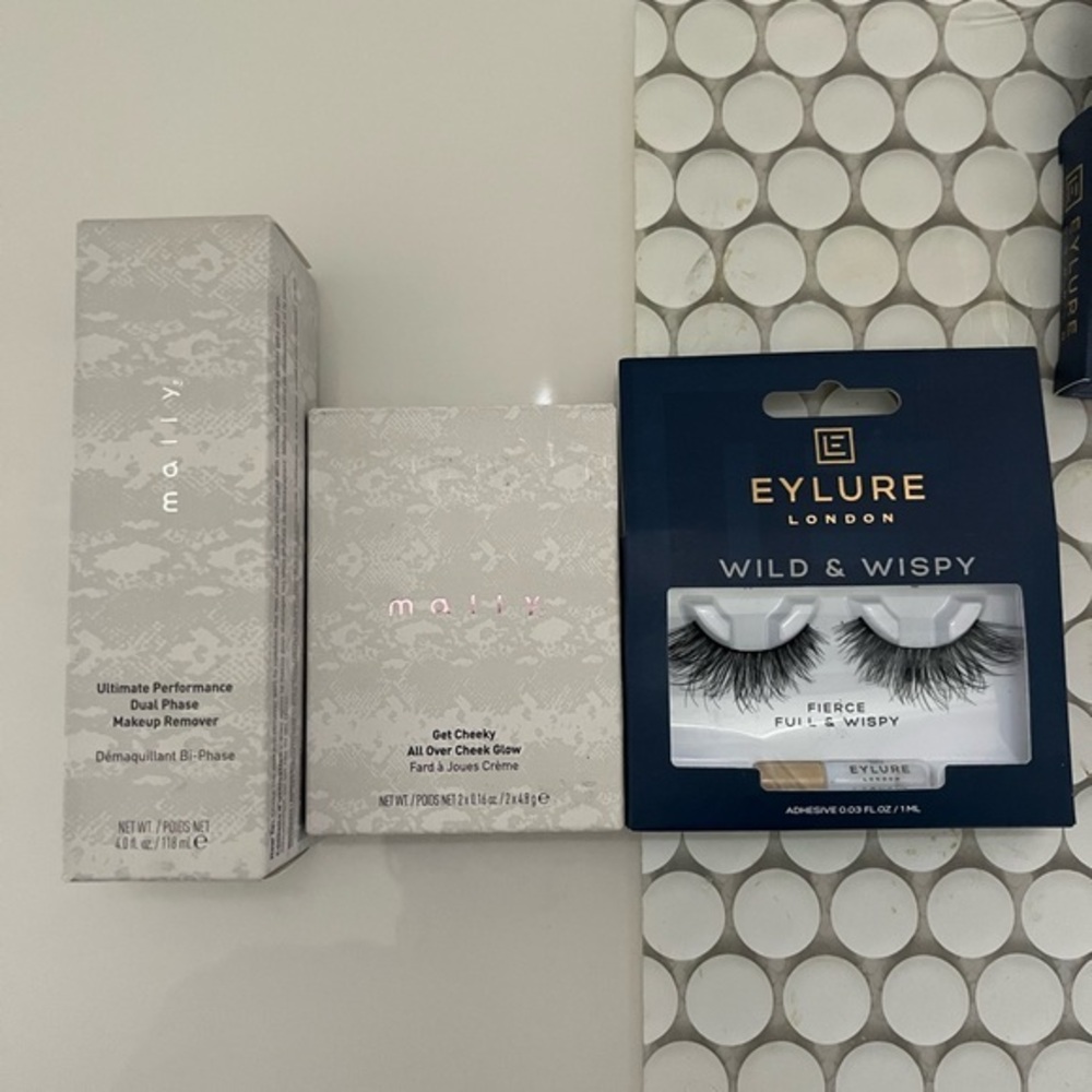 Mally Beauty Makeup Remover and Cheek Color Set